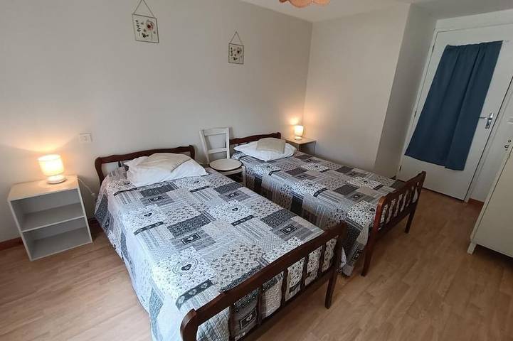 Location de vacances pour 6 personnes, avec jardin à Saint-Martin-Labouval - 4