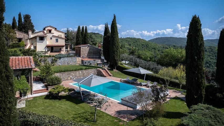 Villa per 12 persone, con Terrazza e Giardino a Gaiole in Chianti