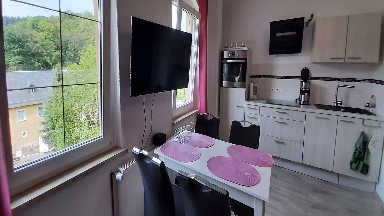 Ganze Ferienwohnung, Ferienwohnung für 4 Personen (60 m²) in Burgk in Burgk, Thüringer Schiefergebirge