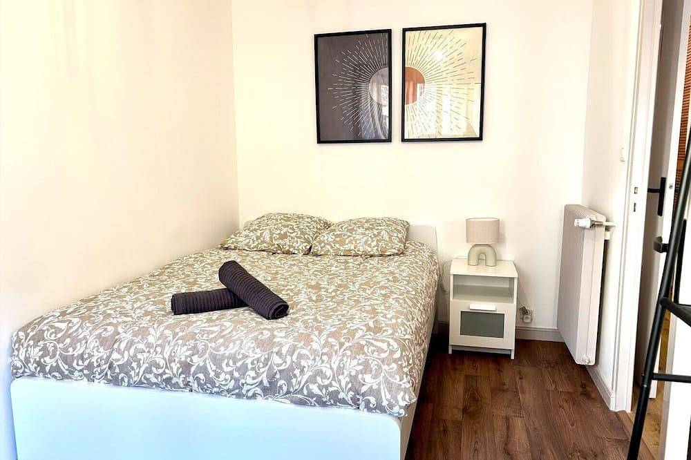 Entire apartment, Le Kleber - charming apartment in Saint-Brieuc, Côte de Goëlo