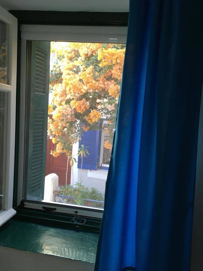 Gîte pour 5 personnes, avec vue et jardin dans Spetses - 2