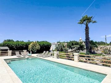 Trullo per 5 Persone in San Michele Salentino, Valle D'Itria, Foto 3