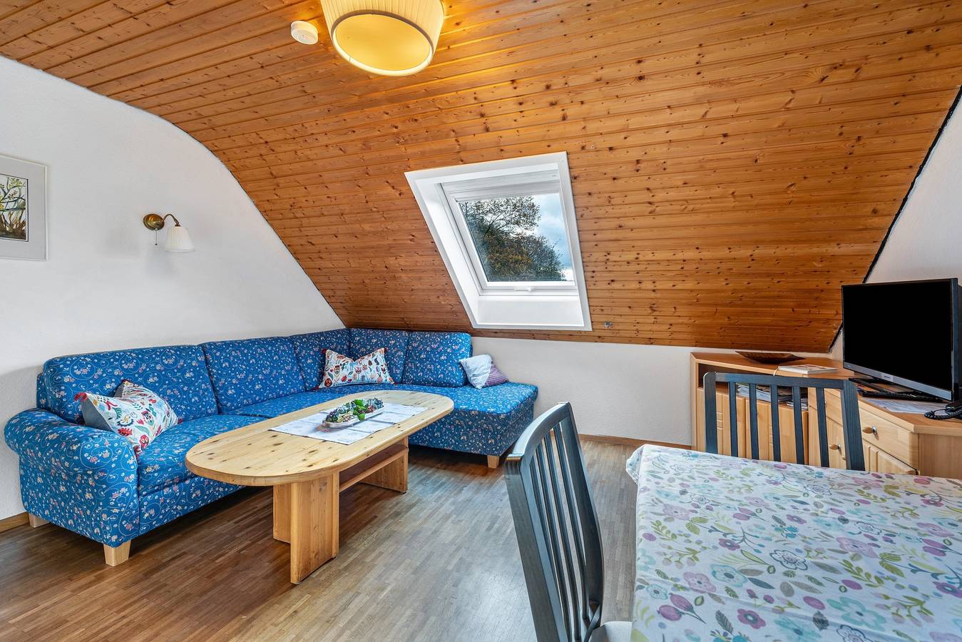 Ganze Wohnung, Ferienwohnung Waldblick" mit Balkon und Terrasse in Elzach, Mittlerer Schwarzwald