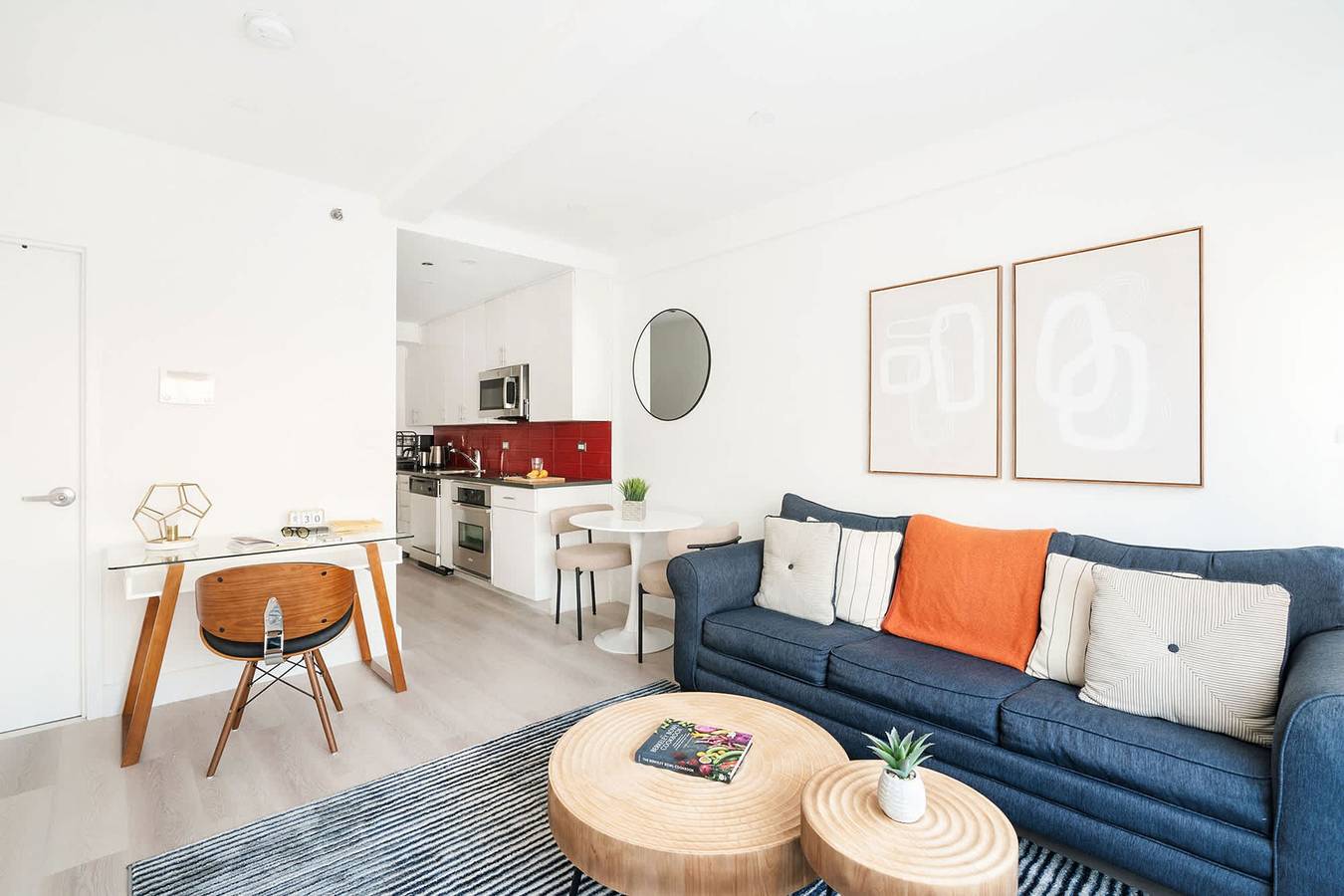 Entire apartment, 809-2A Gorgeous 1Br New W D Modern Best Location in Manhattan, New York City