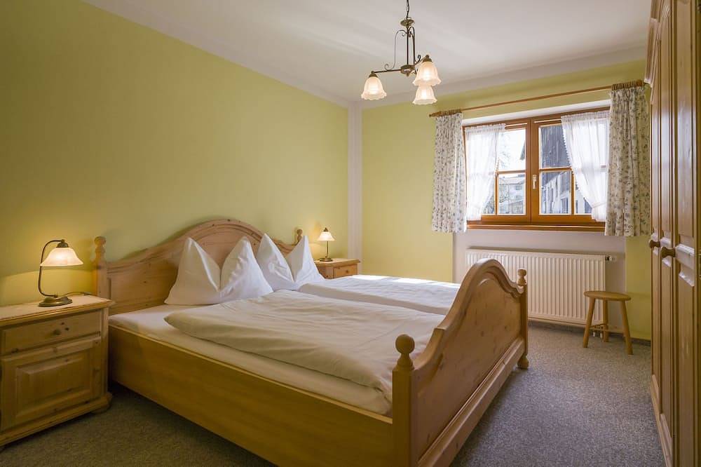 Ganze Wohnung, 3-Zimmer Ferienwohnung Terrasse, 58qm, 2 sep. Schlafzimmer in Oberaudorf, Bayerische Alpen