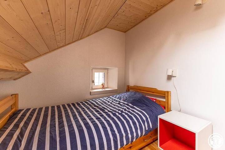 Location de vacances pour 3 personnes, avec balcon dans Office De Tourisme Besse - 4