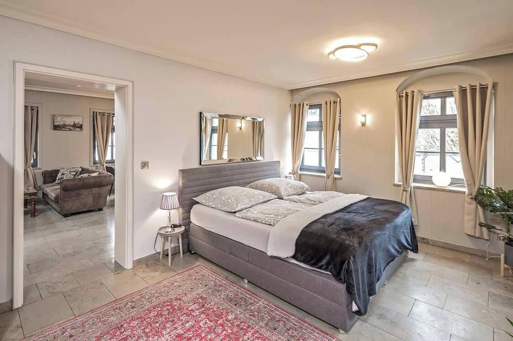 Ganze Wohnung, Cosel Palais Appartement in Laubegast, Dresden