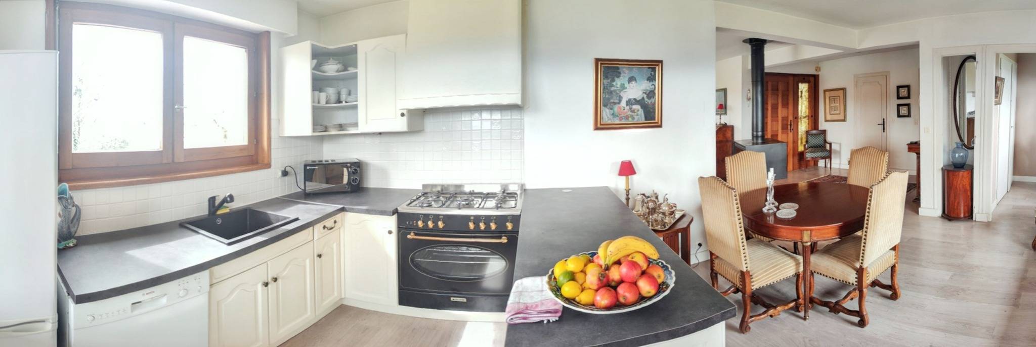 Casa con jardín vallado en Reignier-Esery in Reignier-Ésery, Región de Saint-Julien-en-Genevois