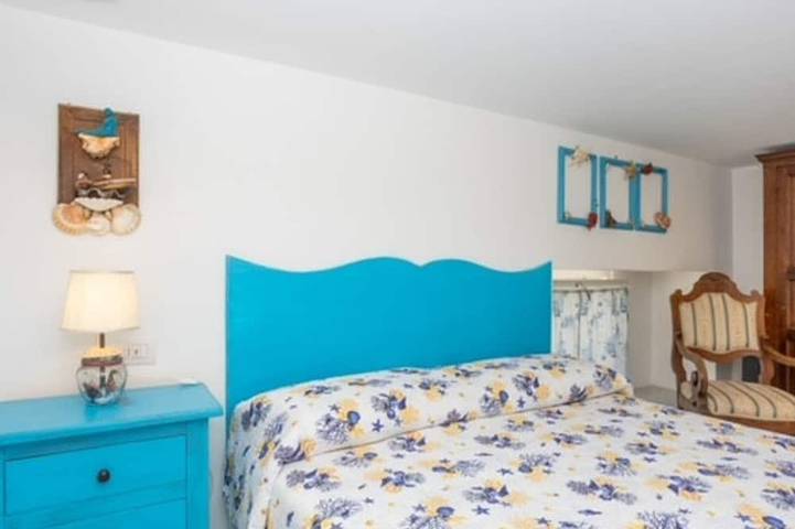 Comfortable Camera Suite Tritone for up to 3 guests in Anacapri, Neapel Provinz