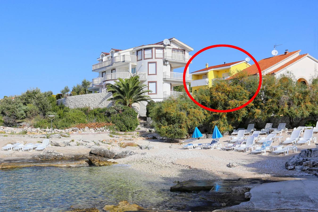 Ganze Wohnung, 1-Zimmer-Ferienwohnung am Strand Zecevo Rtic (Rogoznica) A-11869-b in Rogoznica, Šibenik-Knin