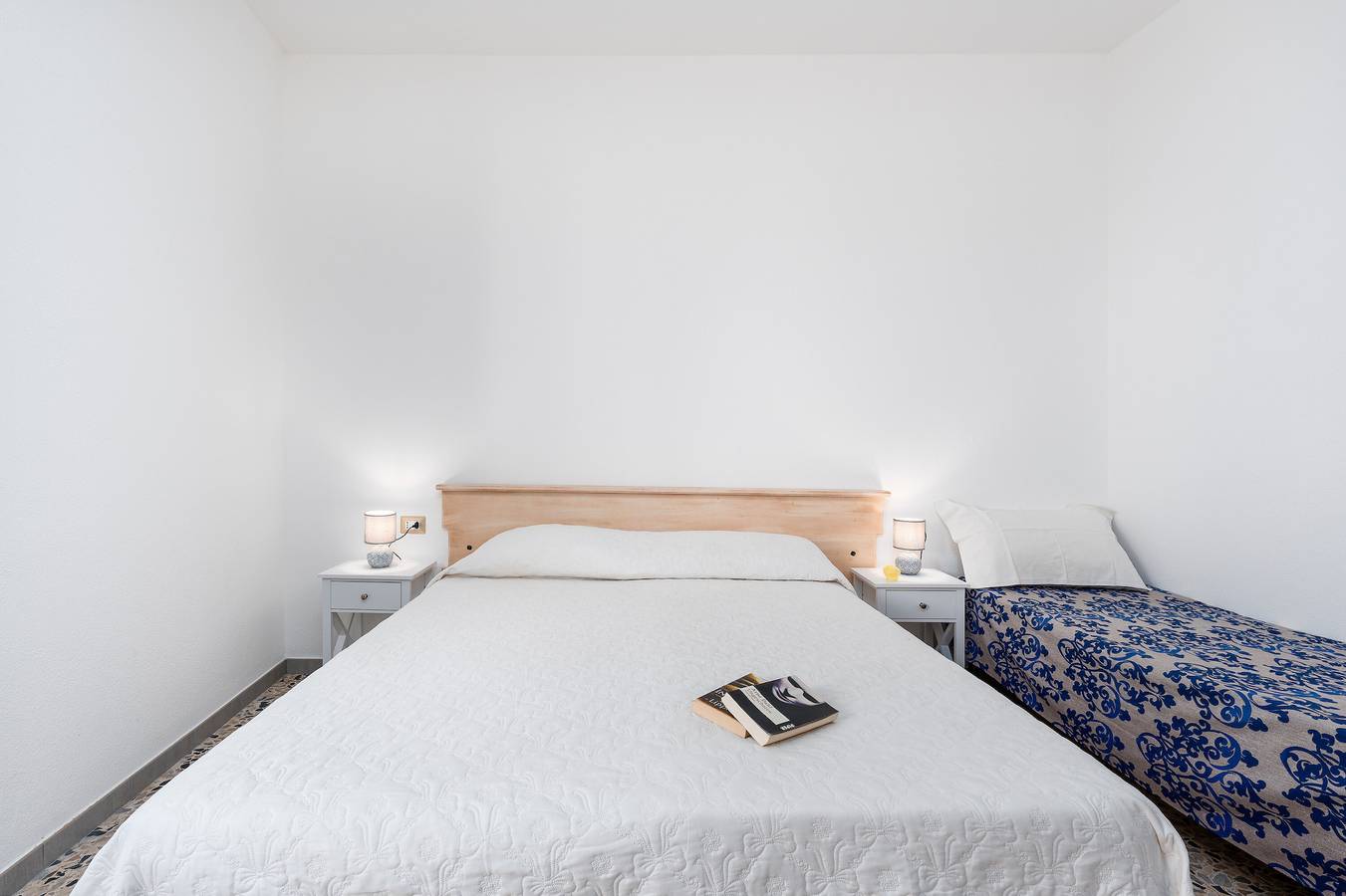 Room 'T-S' with Mountain View, Shared Pool and Terrace in Lòcula, Gulf of Orosei