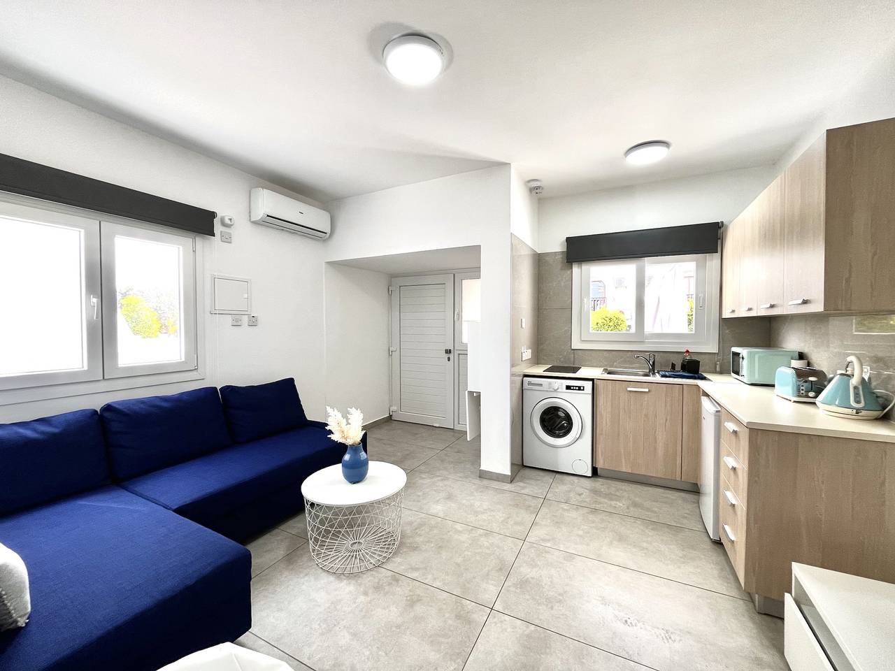 Entire apartment, 33 An - Stay Napa Ocean Apartment in Ayia Napa, South Cyprus