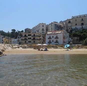 La Scogliera Bed & Breakfast in Spiaggia di Levante, Rodi