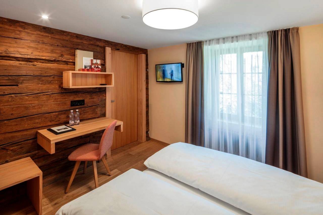 Superior Double Room in Weissenried, Blatten