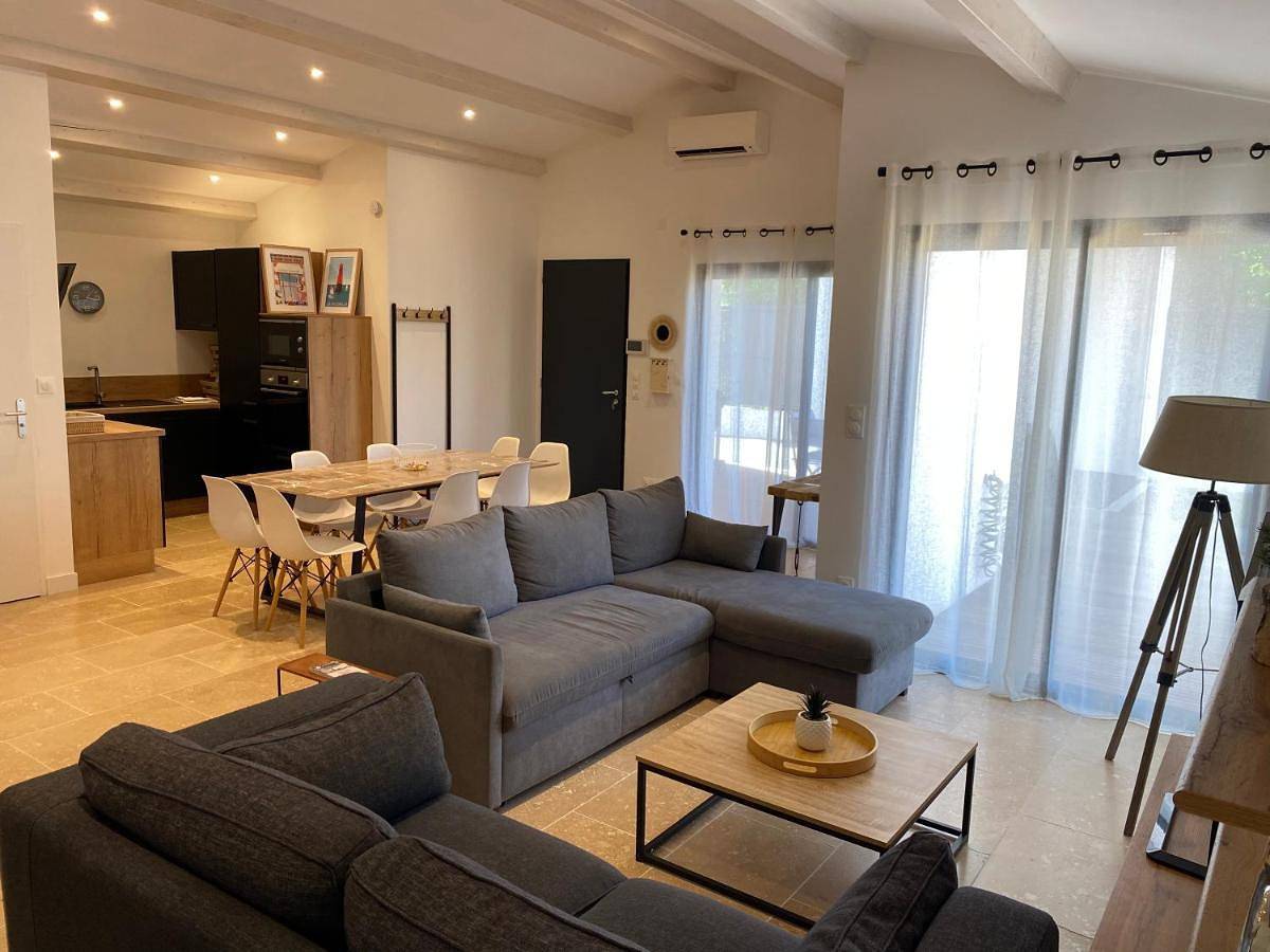 Maison moderne plain-pied 3 chambres jardin préau in La Rochelle, La Rochelle (Região)