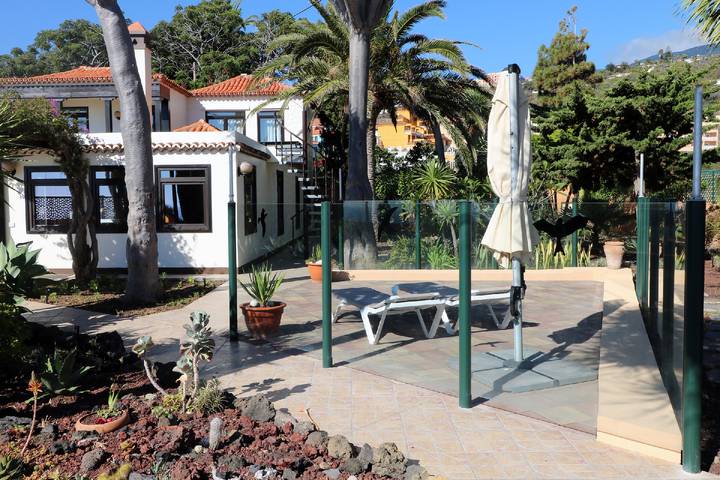 Chalet para 6 personas, con jardín y terraza, Se admiten mascotas en La Palma - 3