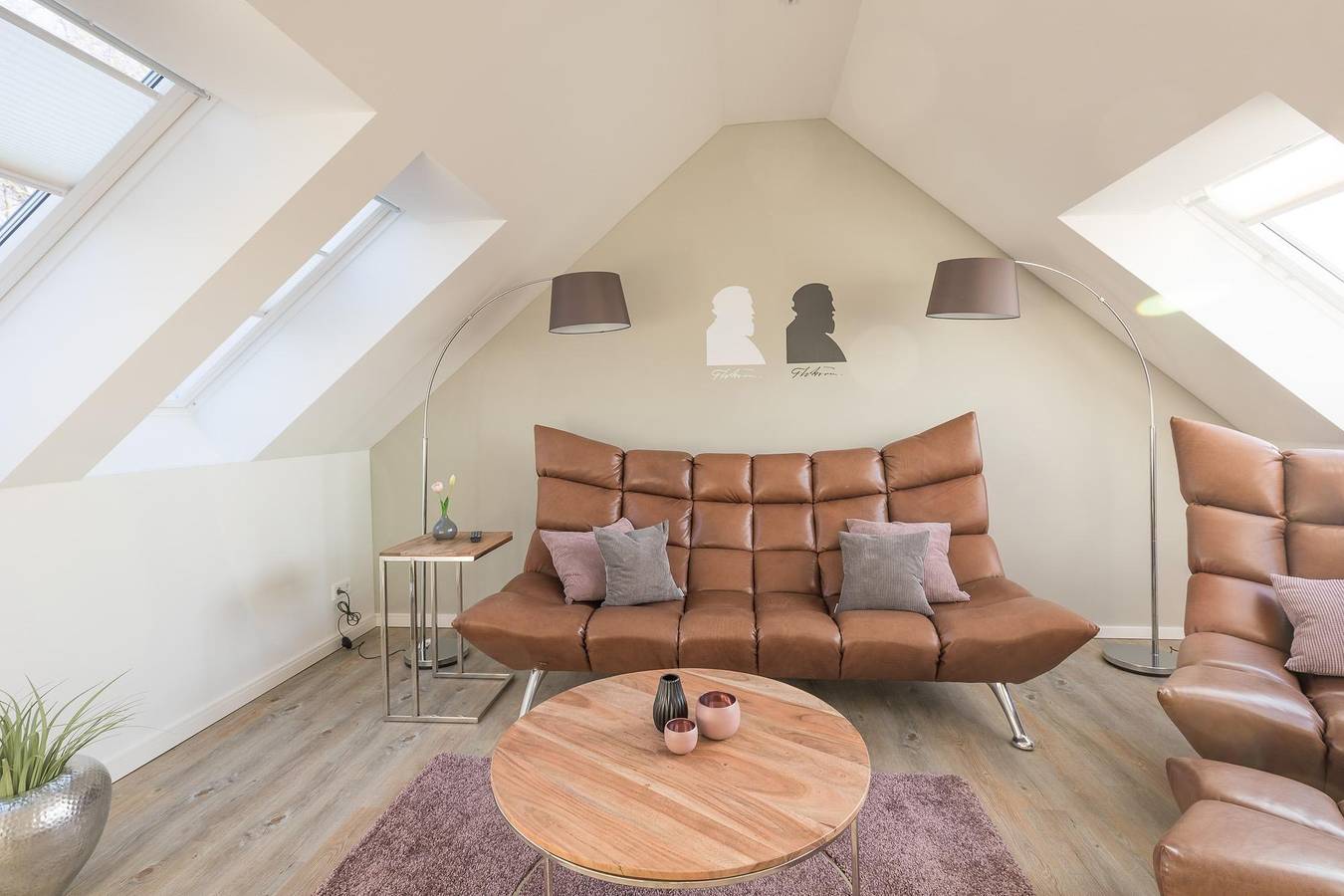 Ganze Ferienwohnung, Penthouse Theo in Husum Hafen, Husum