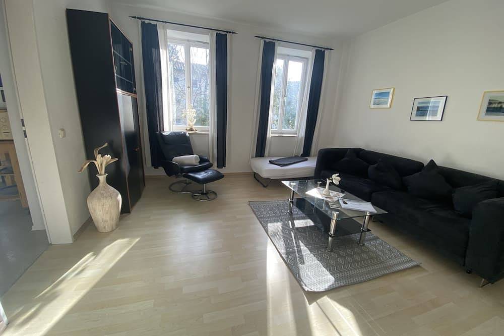 Ganze Wohnung, Ferienwohnung Am Franziskanergarten \"Apartment Scharfreuter\" mit Balkon in Bad Tölz, Tölzer Land