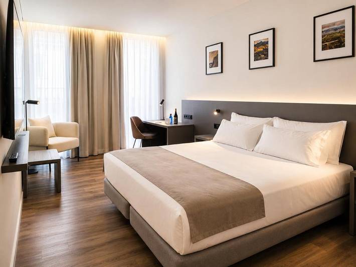 Hotel para 2 personas, con jardín - 1