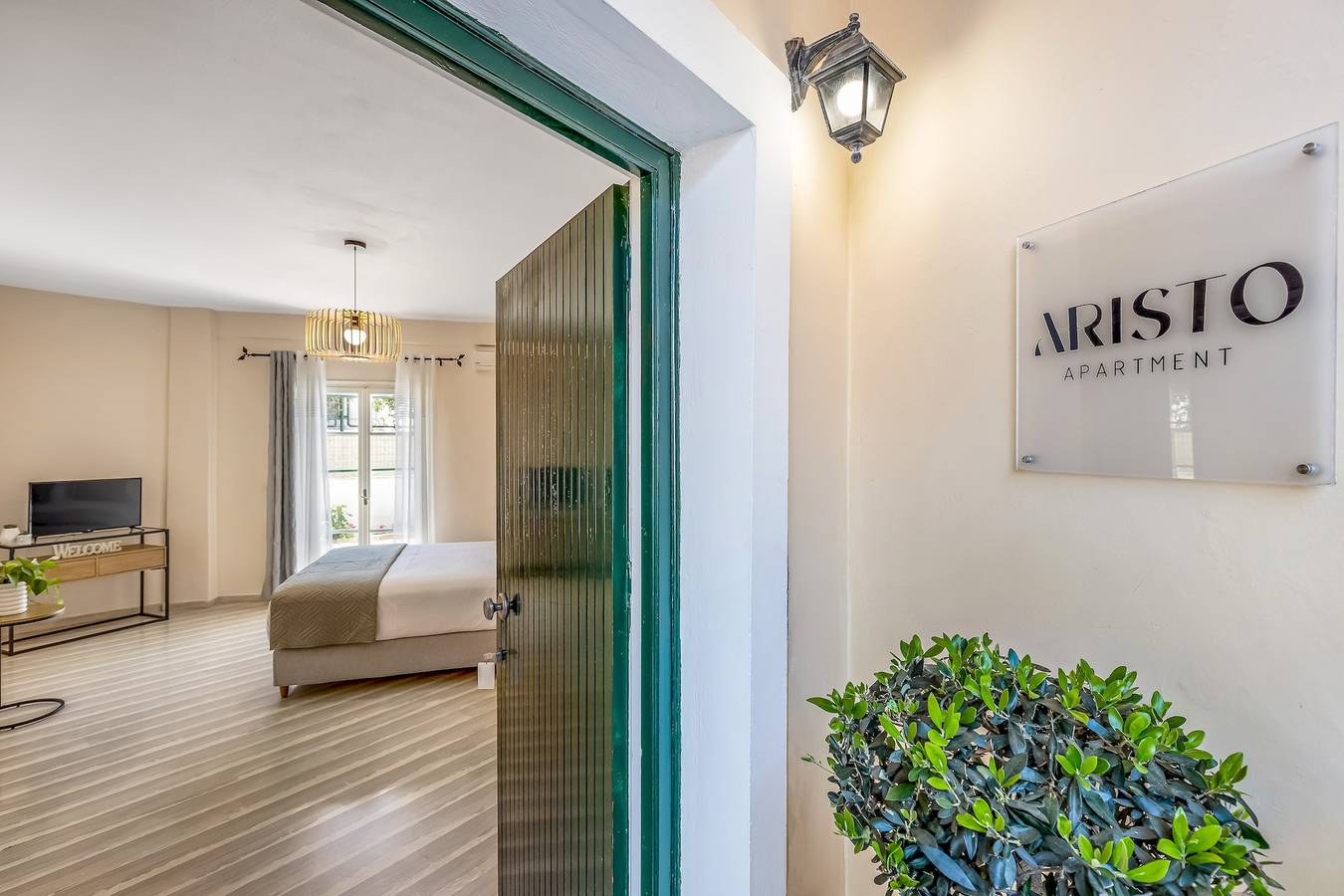 Appartamento intero, Appartamento vacanze per 2 persone con balcone in Benitses, Corfu, Corfù