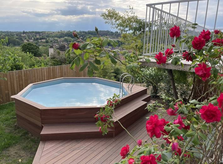 Gîte pour 6 personnes, avec jardin ainsi que piscine et terrasse - 1