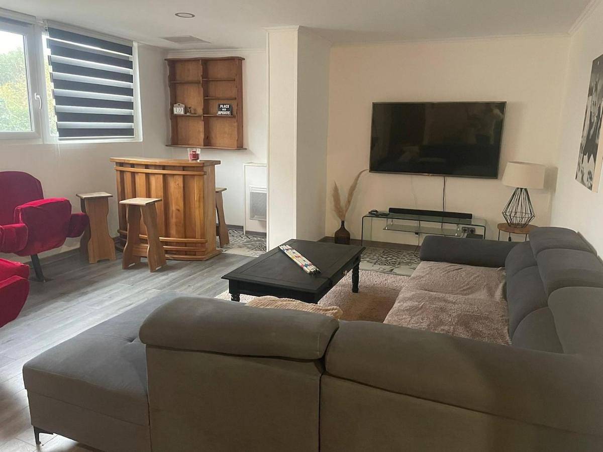 Appartement entier, Appartement dans un cadre bucolique in Charly-sur-Marne, Aisne