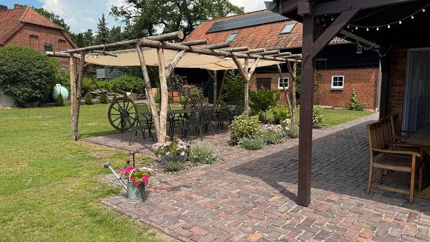 Ferienhaus für 20 Personen, mit Pool und Sauna sowie Ausblick und Garten, mit Haustier in Wendland - 3