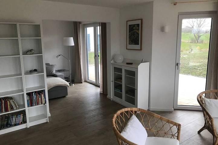 Ferienhaus für 5 Personen, mit Sauna und Garten sowie Balkon in Lohme - 2