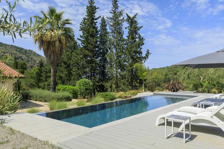Villa per 6 persone, con piscina e giardino a Pollina