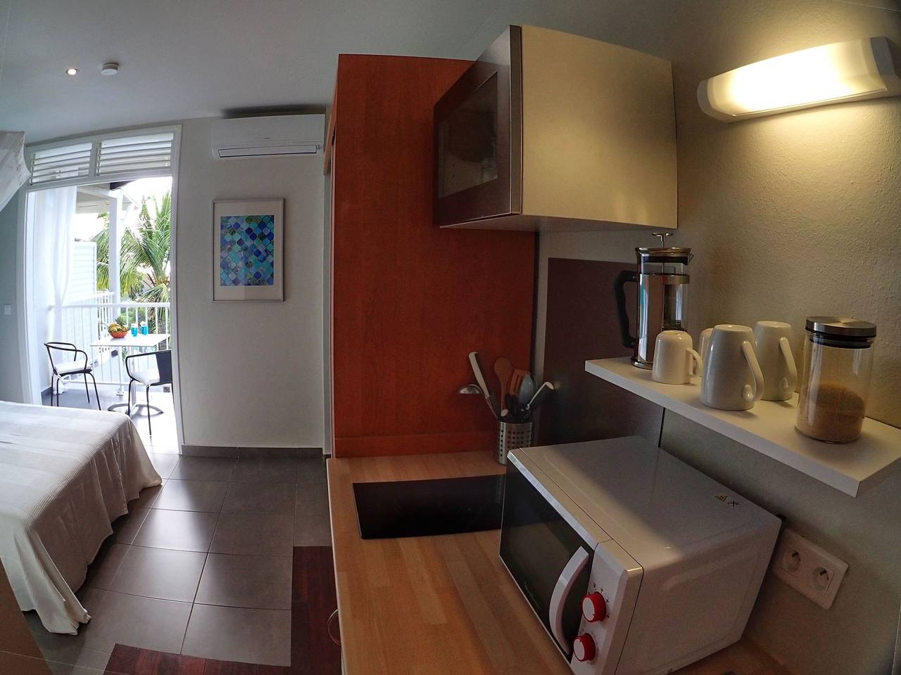 Ganze Wohnung, Studio-Apartment "Malacca" mit Terrasse in Deshaies, Guadeloupe