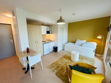 Appartement De Vacances pour 2 Personnes dans Reims, Marne, Photo 1