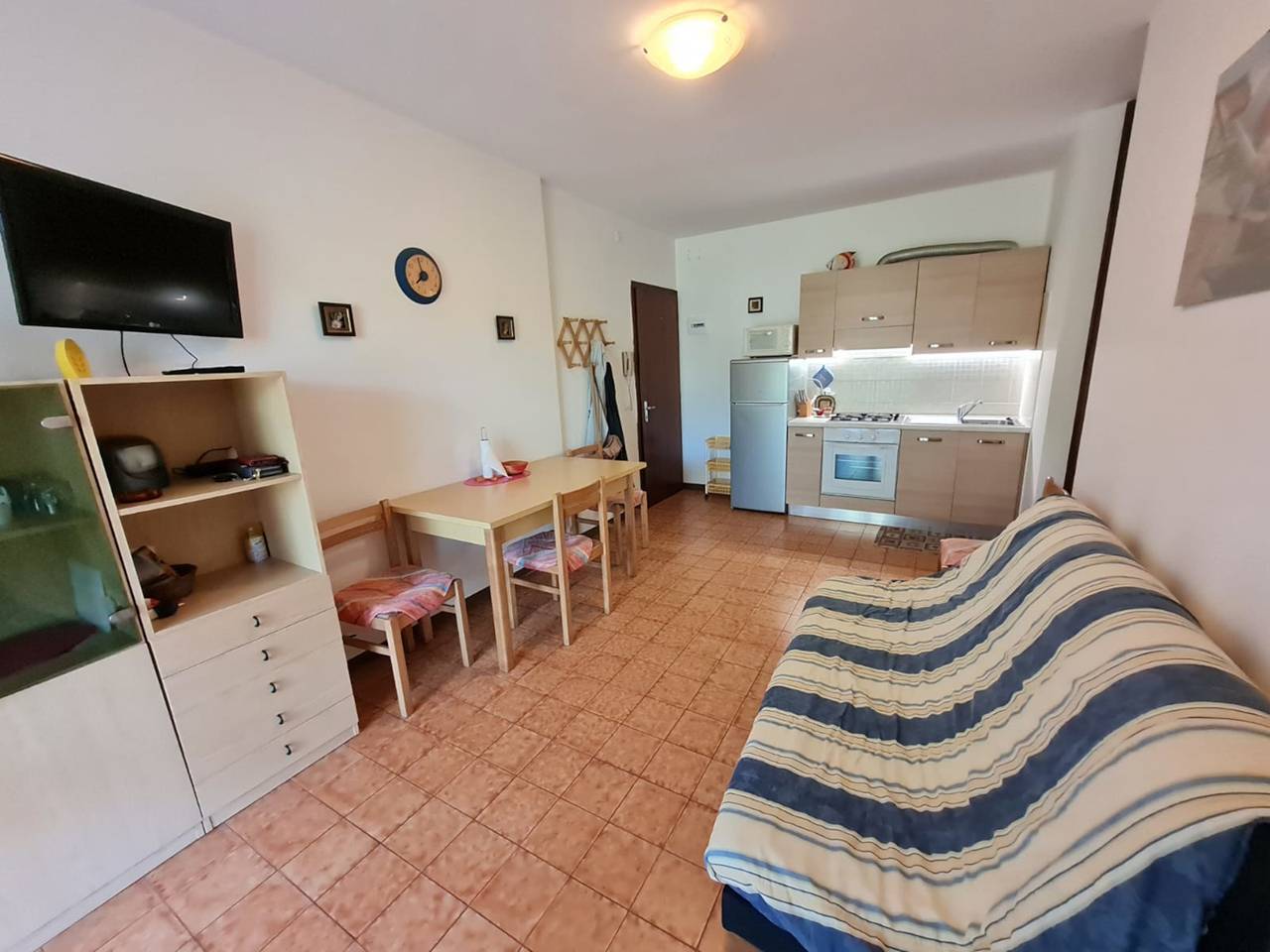 Entire apartment, Comfortable flat with private garden near the sea in Bibione, Venice Province