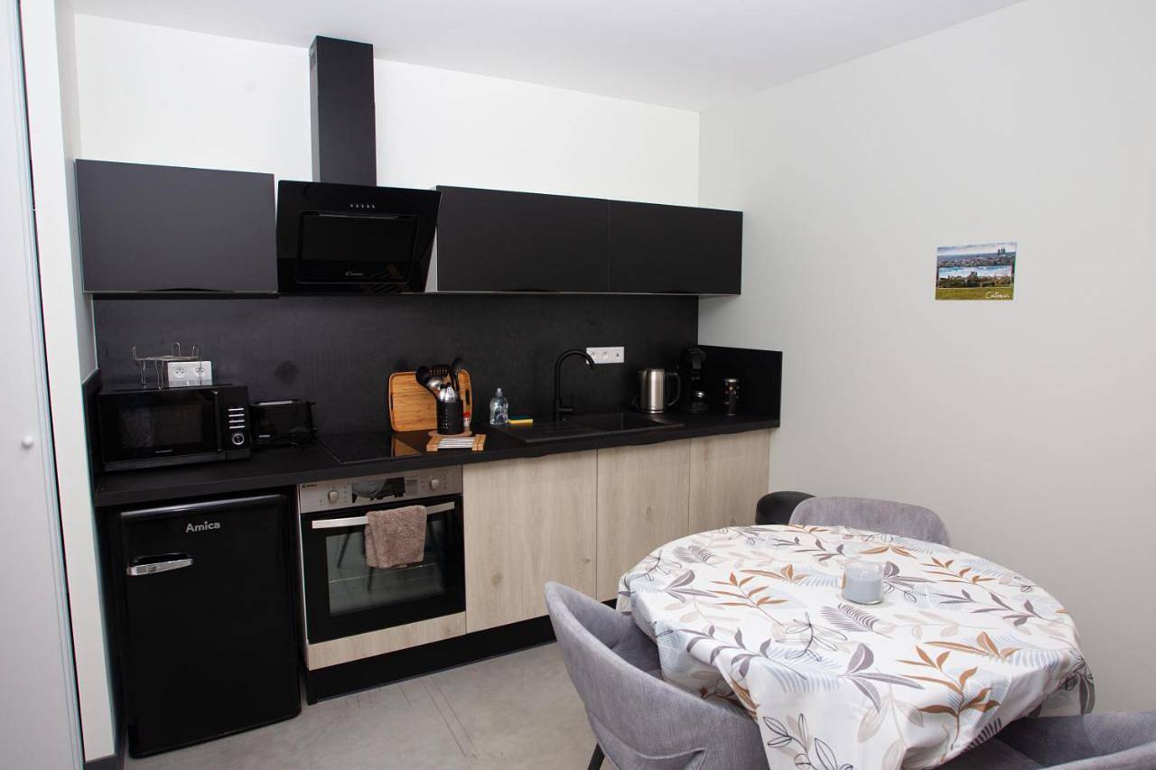 Appartement entier, One-Bedroom Apartment in Coutances, Région de Coutances