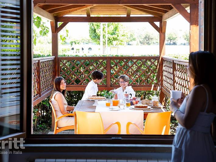 Vakantiehuis voor 6 personen, met balkon/terras en terras in Vada