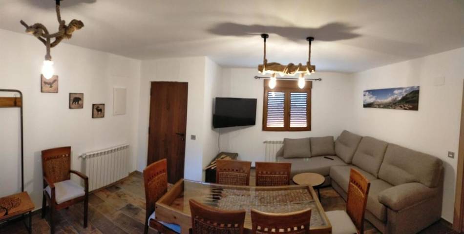 Casa rural para 7 personas, con vistas y terraza en Puértolas - 4