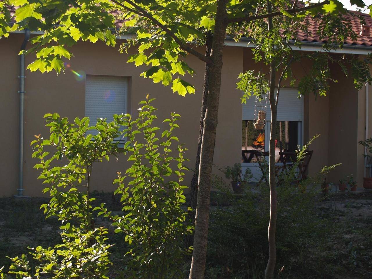 Double Bed Apartment with Terrace and Garden View in Portet-sur-Garonne, Toulouse et ses environs
