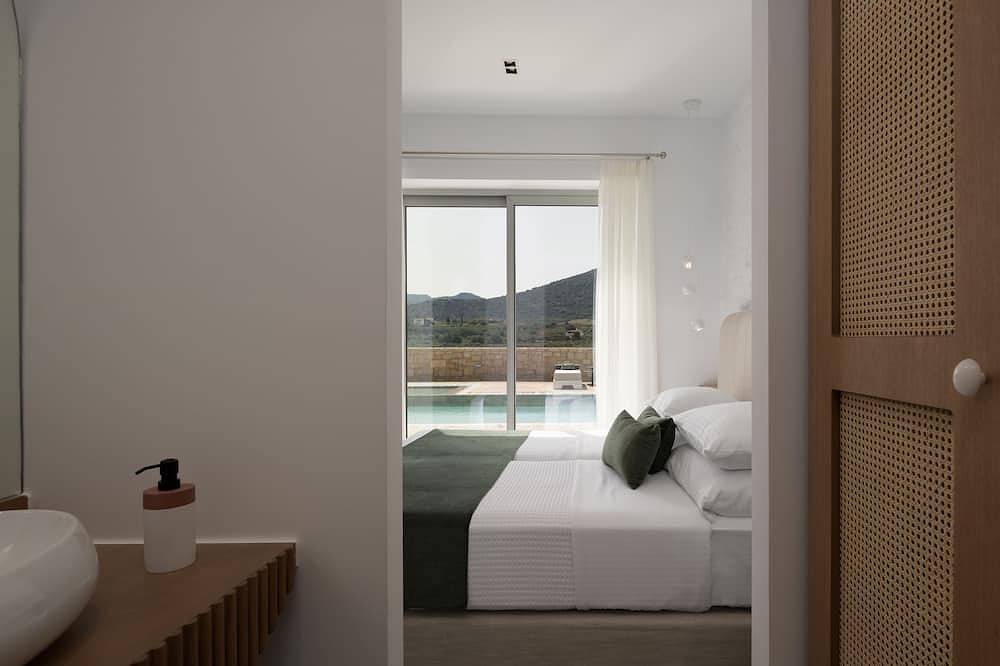Ayali Villa I, a divine luxury homestay! Private Pool & Outdoor Whirlpool in Rethymno und Umgebung