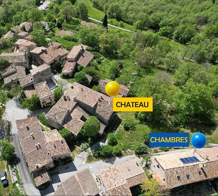 Maison d’hôte pour 3 personnes, avec vue et jardin à Castellane - 4