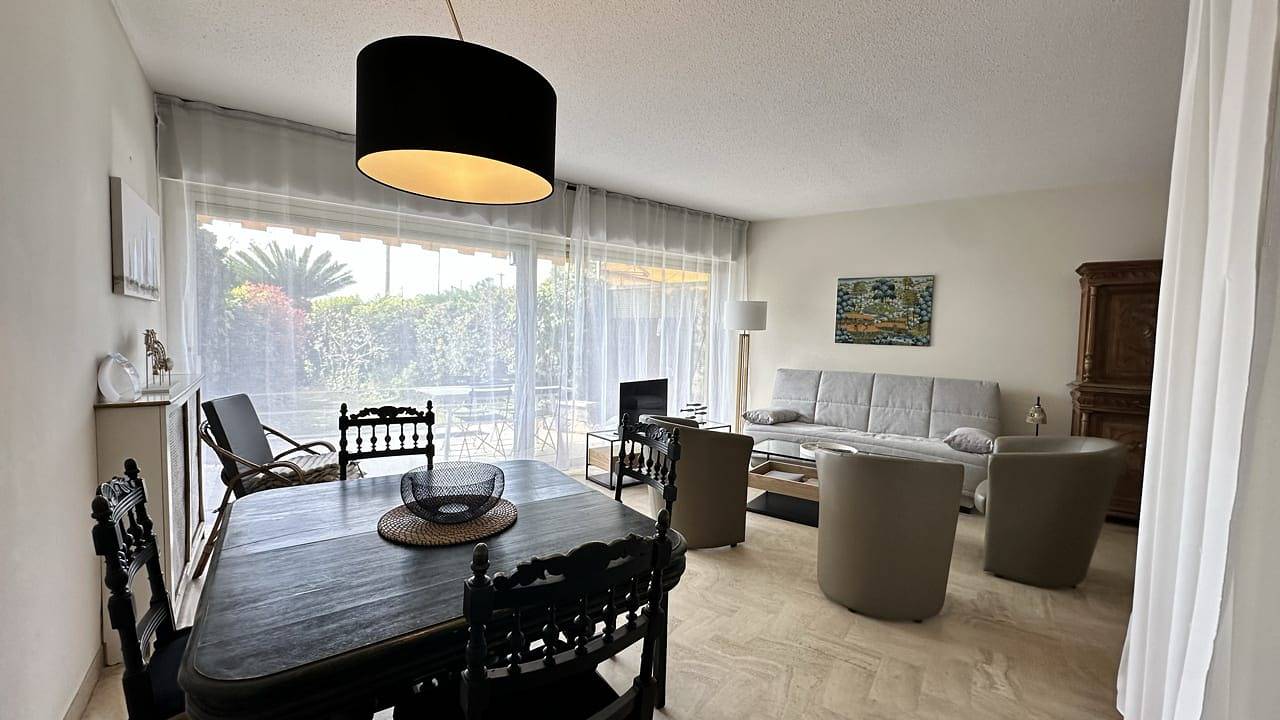 Appartement entier, Appartement de vacances pour 4 personnes avec jardin in Cannes, Région de Cannes