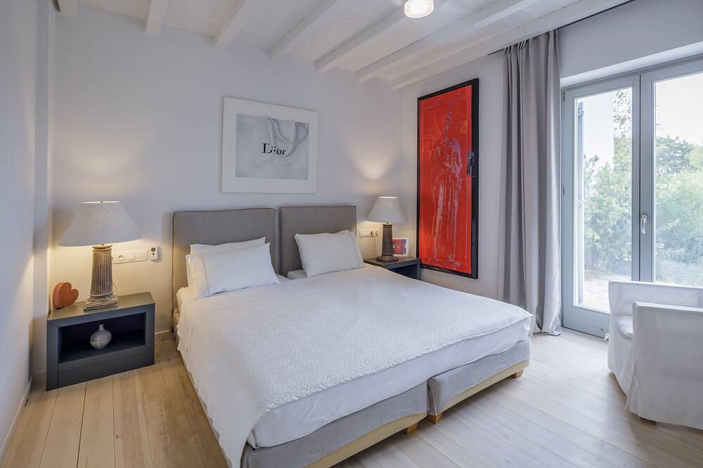 The Gallery Home - Elegant Villa In Antiparos in Unidad Regional de Paros