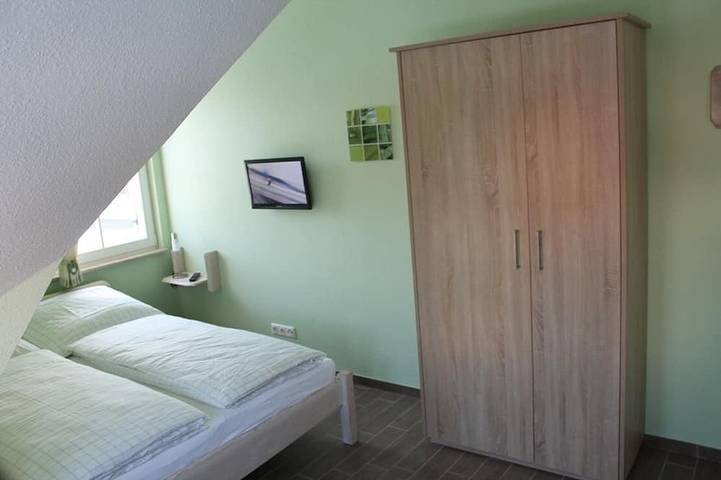 Ferienhaus für 6 Personen, mit Sauna und Garten in Ummanz - 3