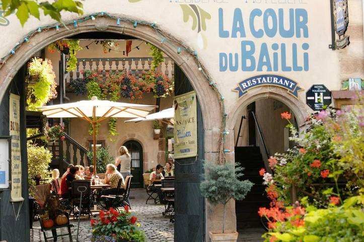 Hôtel pour 4 personnes, avec piscine et terrasse ainsi que sauna et jacuzzi, animaux acceptés à Bergheim - 3