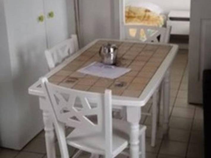 Camping La Falaise - Hébergement 4 personnes - Quilles en l air 3/4 in Équihen-Plage, Région de Boulogne-sur-Mer