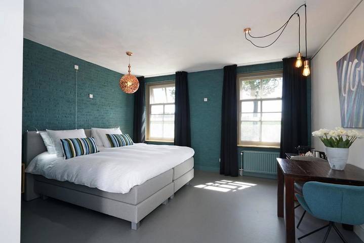B&b voor 2 personen, with Terras and Tuin as well as Uitzicht in Boxtel