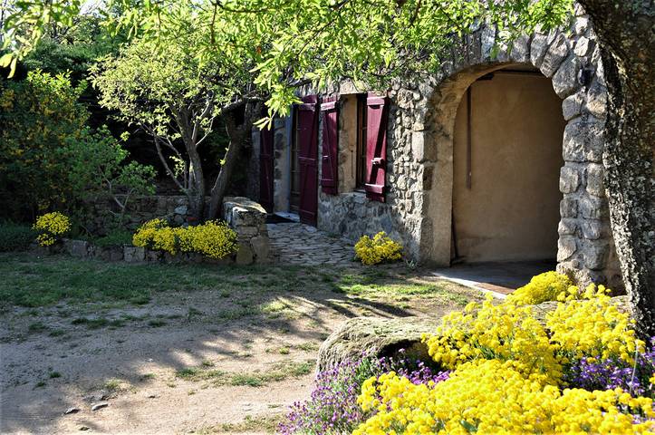Chambre d’hôte pour 2 personnes, avec jardin dans Parc Naturel Régional du Pilat - 4
