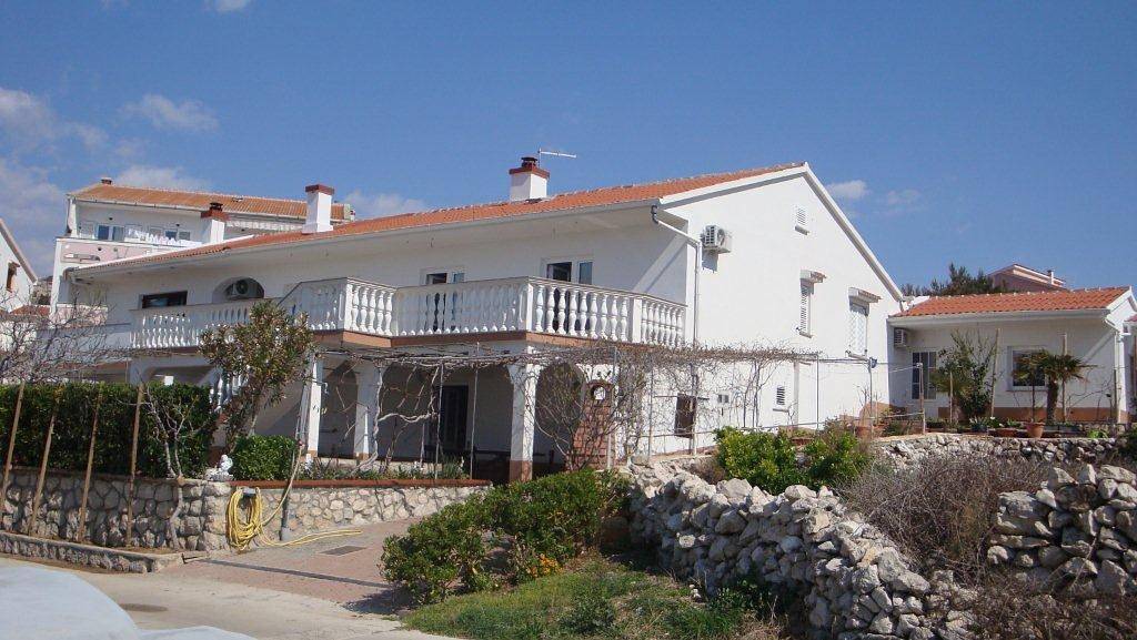 Appartement entier, Ferienwohnung in Kustici mit Meerblick, Balkon, Klimaanlage, W-Lan (3597-1) in Kustići, Pag