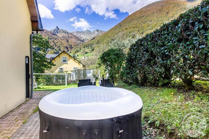 Gîte pour 4 personnes, avec jacuzzi et jardin à Cauterets - 2