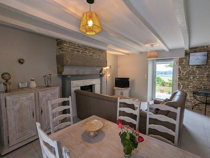 Gîte pour 5 personnes, adapté aux familles à Courtils - 4