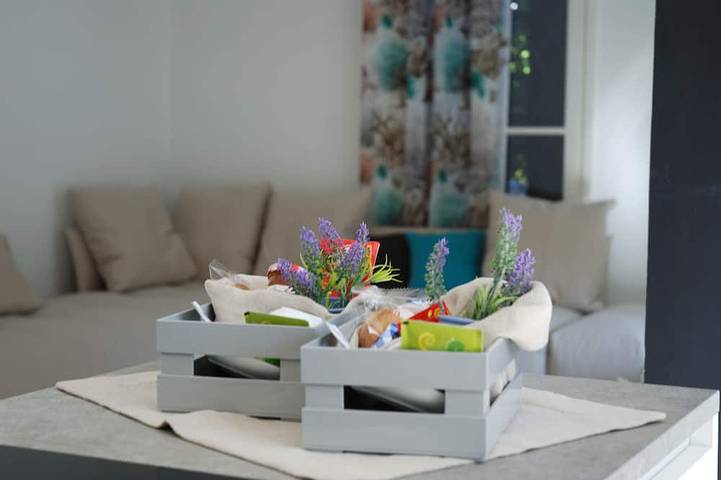 Appartement de vacances pour 6 personnes, avec jardin ainsi que piscine et terrasse, animaux acceptés