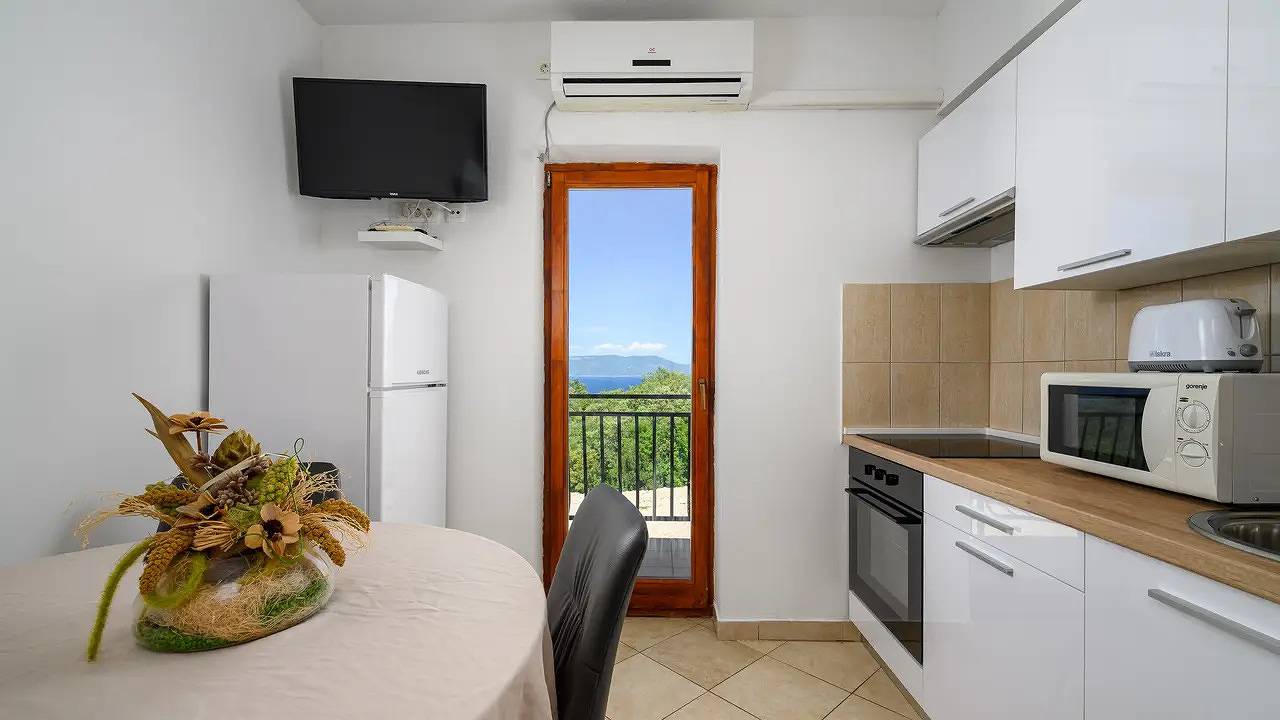 Ganze Ferienwohnung, Ferienwohnung für 4 Personen (52 m²) in Drenje in Raša, Ostküste Istrien